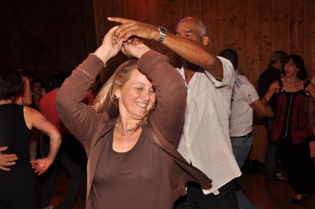 min 2010 05 02 station danse 091